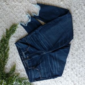AE Curvy High Rise Jegging Crop 12 Distressed Dark Wash Raw Hem Next Level